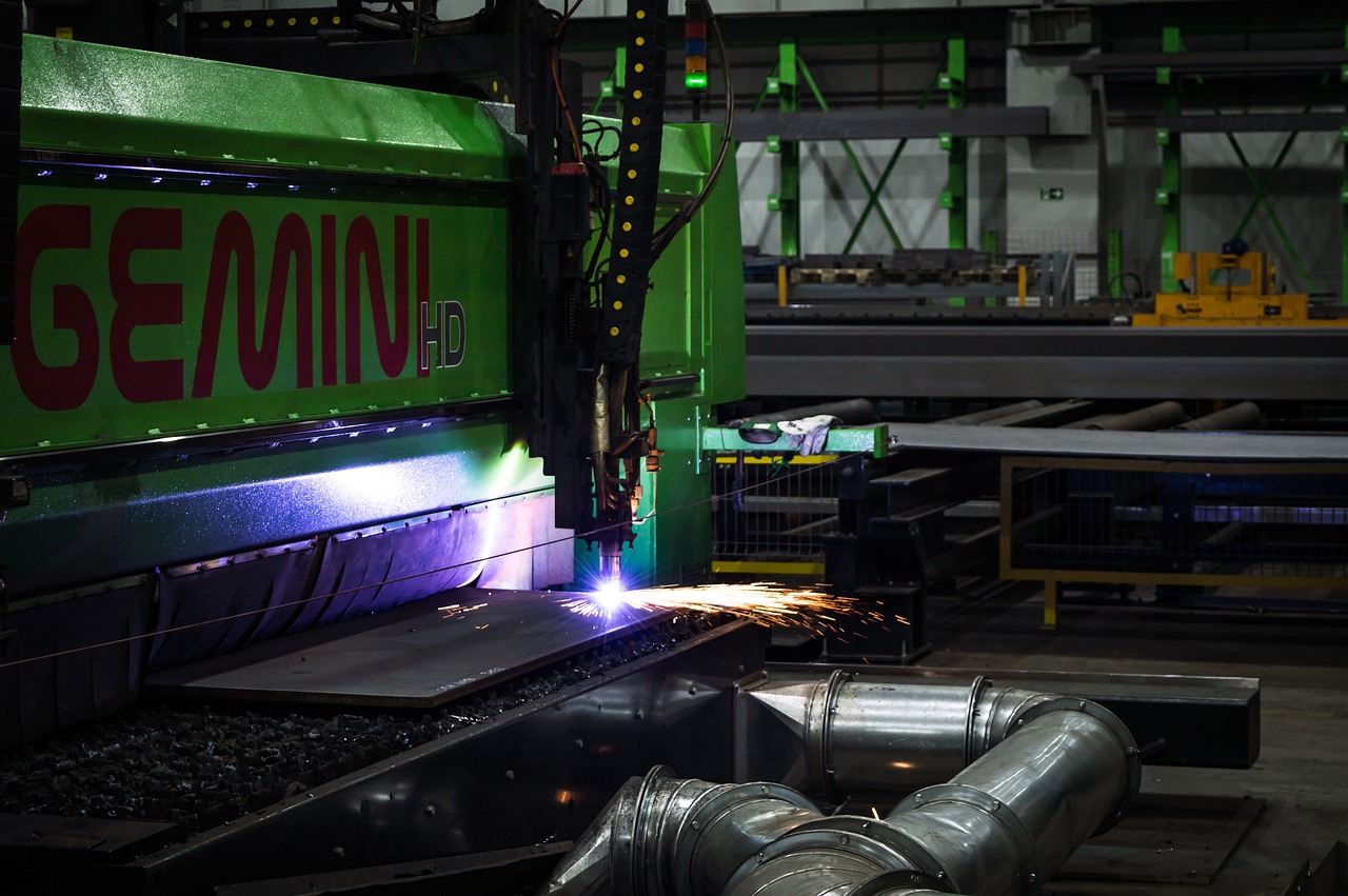macchina taglio laser